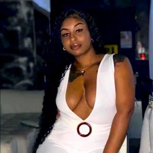 Meet your Posher, Brittney